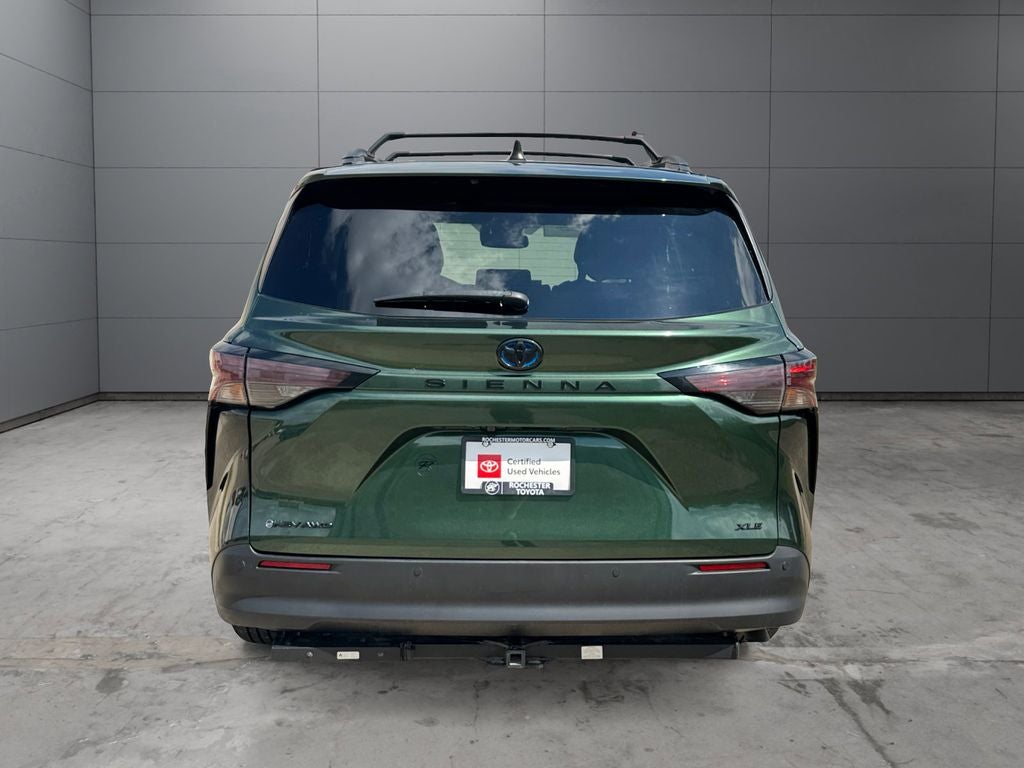 2025 Toyota Sienna Woodland Edition 7 Passenger