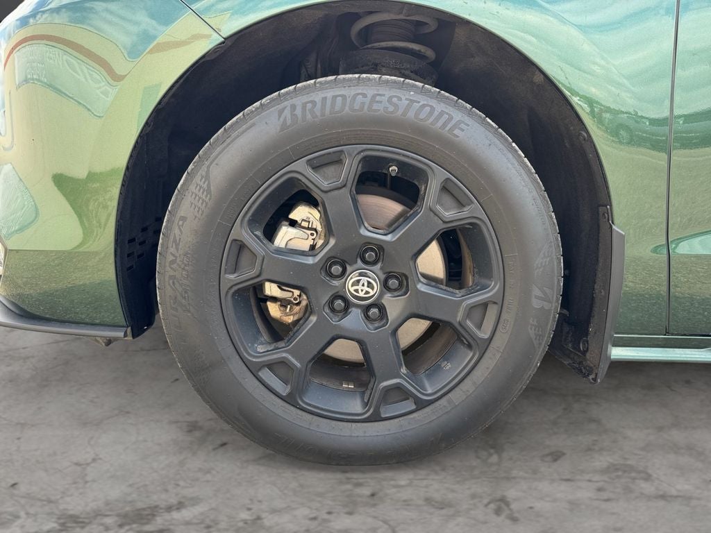 2025 Toyota Sienna Woodland Edition 7 Passenger