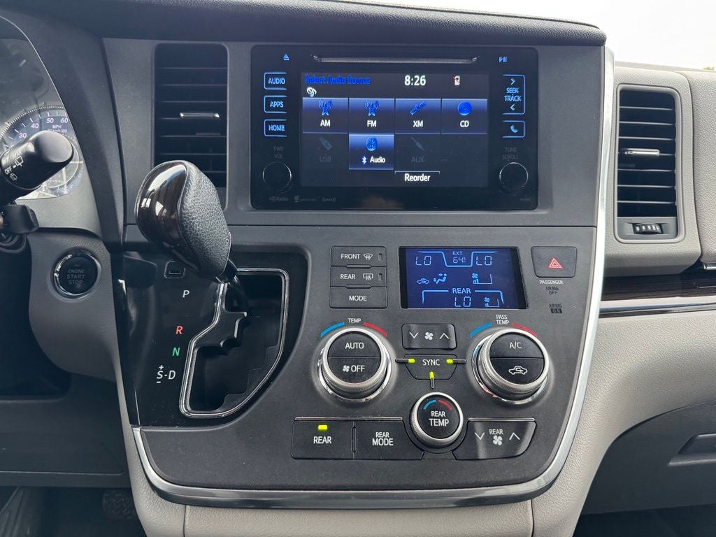 2016 Toyota Sienna XLE 7 Passenger