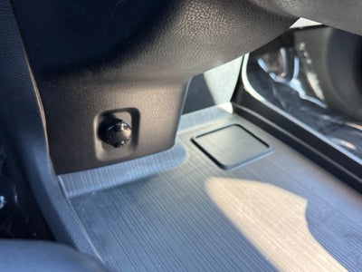 2021 Toyota Sienna XSE 7 Passenger