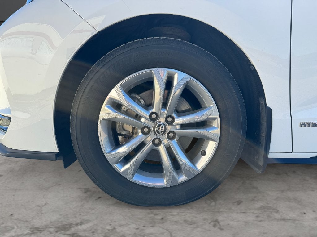 2021 Toyota Sienna XSE 7 Passenger