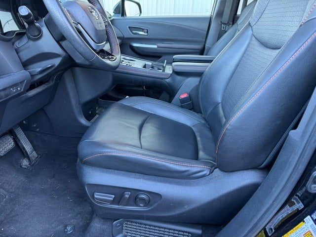 2022 Toyota Sienna XSE 7 Passenger