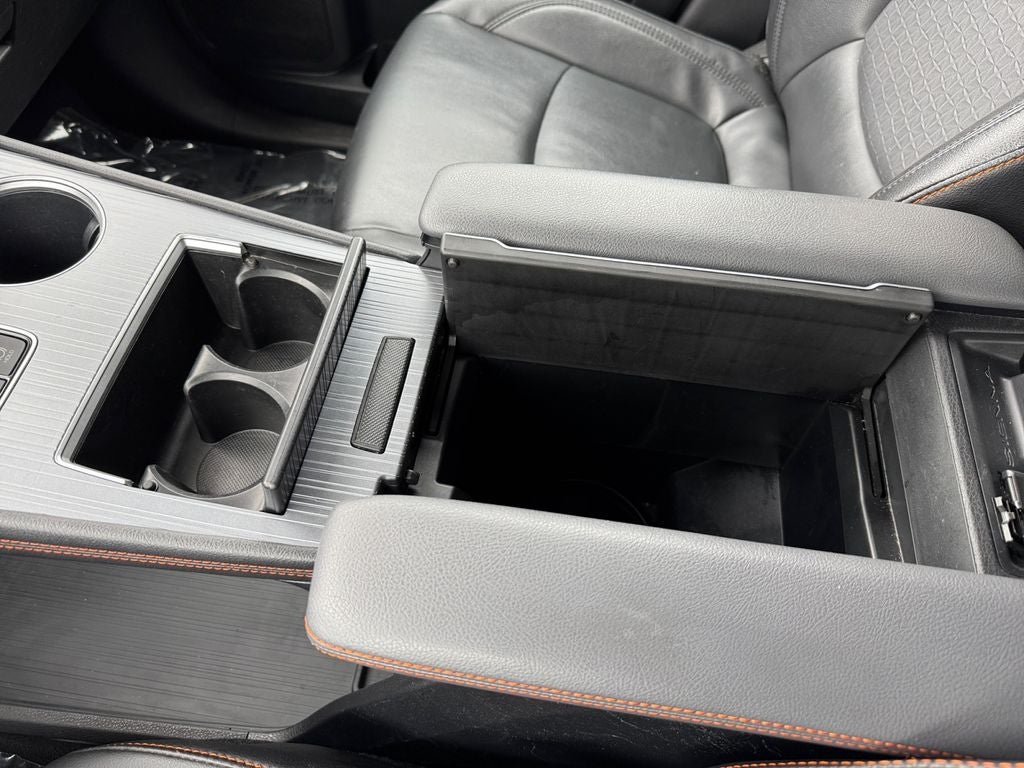 2022 Toyota Sienna XSE 7 Passenger