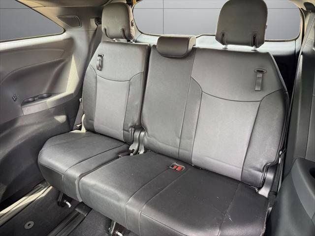 2023 Toyota Sienna XSE 7 Passenger