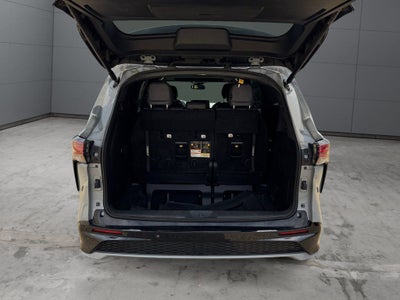 2023 Toyota Sienna XSE 7 Passenger
