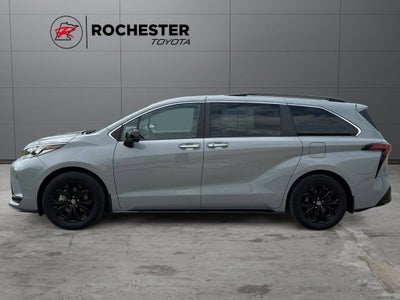 2023 Toyota Sienna XSE 7 Passenger