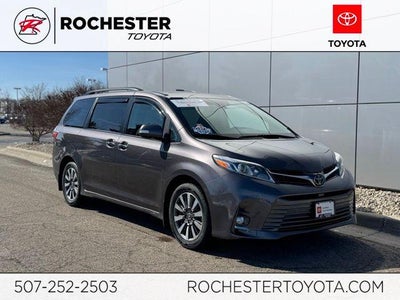 2020 Toyota Sienna Limited 7 Passenger