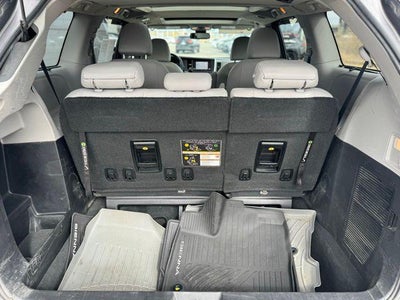 2020 Toyota Sienna Limited 7 Passenger