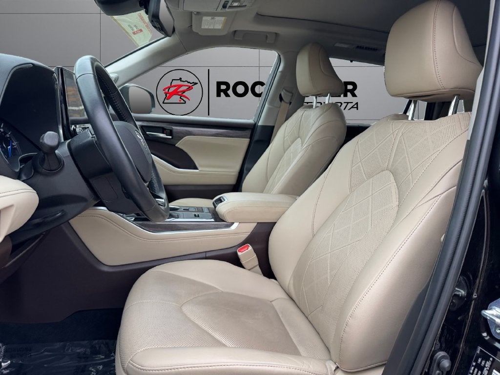 2021 Toyota Highlander Hybrid Platinum AWD