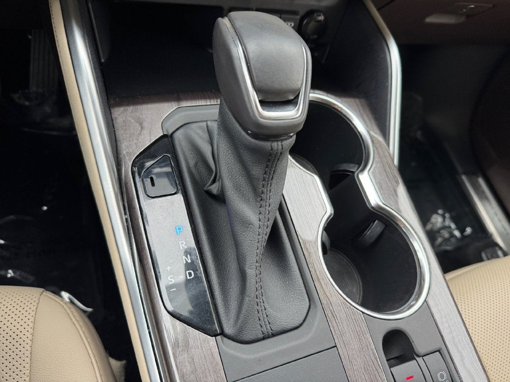 2021 Toyota Highlander Hybrid Platinum AWD