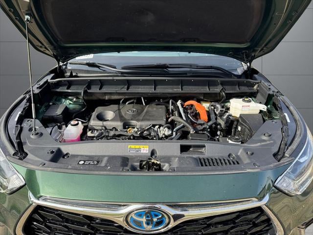 2023 Toyota Highlander Hybrid Platinum AWD