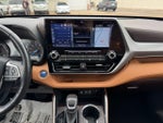 2022 Toyota Highlander Hybrid Platinum AWD
