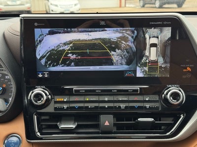 2022 Toyota Highlander Hybrid Platinum AWD