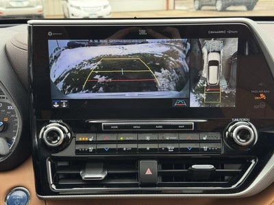2022 Toyota Highlander Hybrid Platinum AWD