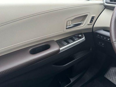 2021 Toyota Sienna Platinum 7 Passenger