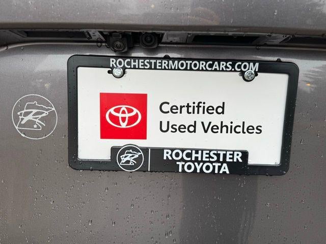 2021 Toyota Sienna Platinum 7 Passenger