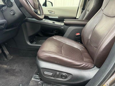 2021 Toyota Sienna Platinum 7 Passenger