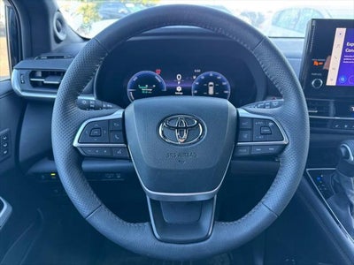 2026 Toyota Sienna Platinum 7 Passenger