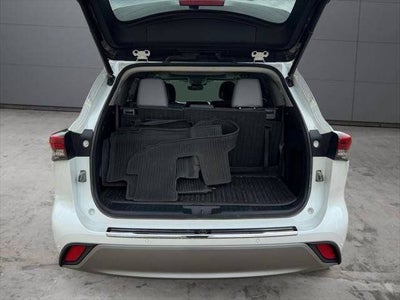 2022 Toyota Highlander Platinum AWD