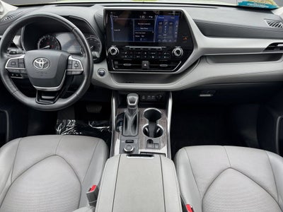 2022 Toyota Highlander Platinum AWD