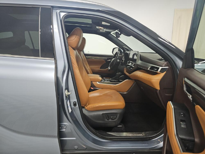 2020 Toyota Highlander Platinum AWD