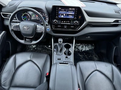 2020 Toyota Highlander Hybrid XLE AWD