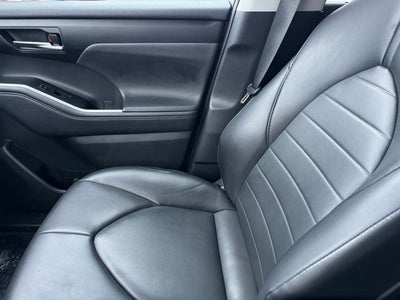 2020 Toyota Highlander Hybrid XLE AWD