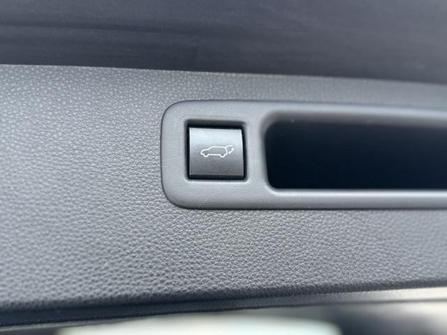 2020 Toyota Highlander Hybrid XLE AWD