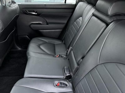 2020 Toyota Highlander Hybrid XLE AWD