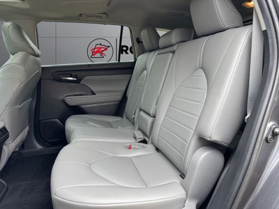 2021 Toyota Highlander Hybrid XLE AWD