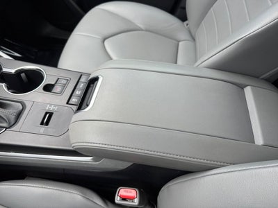 2021 Toyota Highlander Hybrid XLE AWD