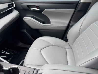 2021 Toyota Highlander Hybrid XLE AWD