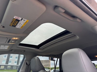 2021 Toyota Highlander Hybrid XLE AWD