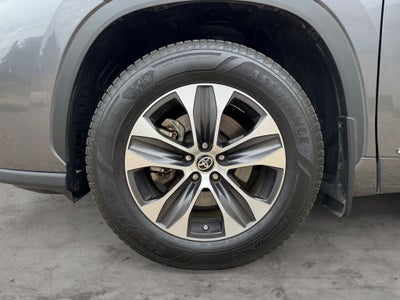 2021 Toyota Highlander Hybrid XLE AWD