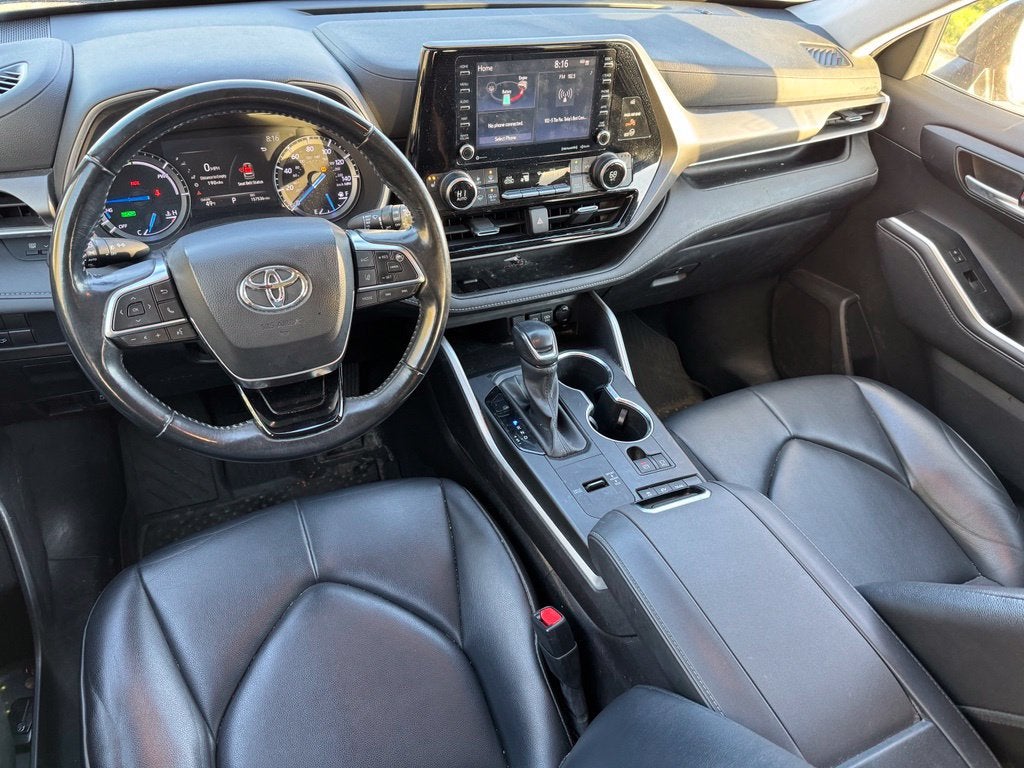 2020 Toyota Highlander Hybrid XLE AWD