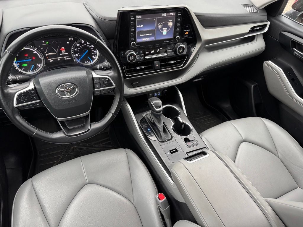 2022 Toyota Highlander Hybrid XLE AWD