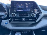 2022 Toyota Highlander Hybrid XLE AWD