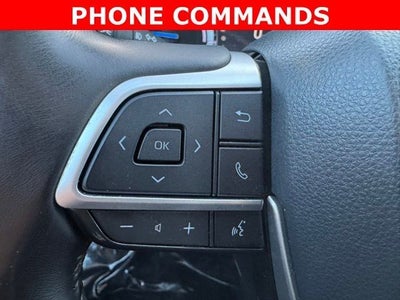 2022 Toyota Highlander Hybrid XLE AWD