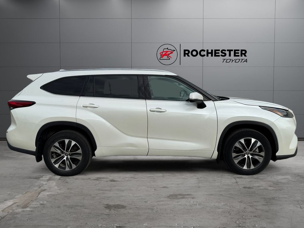 2021 Toyota Highlander XLE AWD