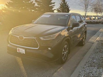 2021 Toyota Highlander XLE AWD