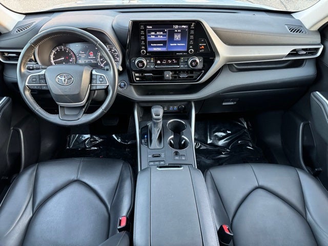 2022 Toyota Highlander XLE AWD