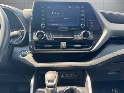 2022 Toyota Highlander XLE AWD