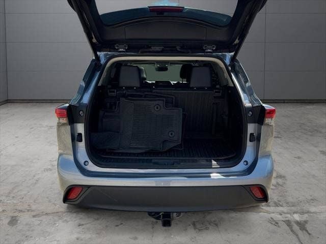2022 Toyota Highlander XLE AWD