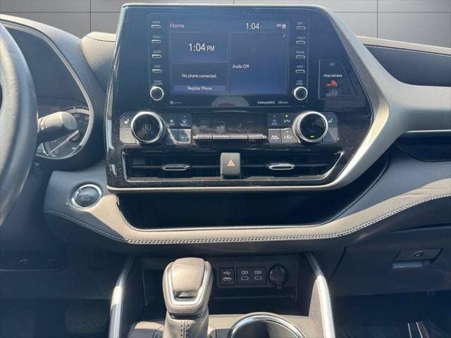 2022 Toyota Highlander XLE AWD