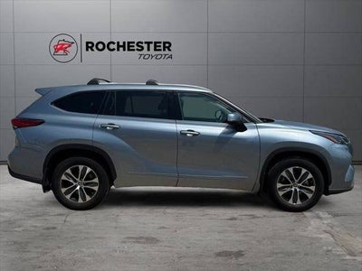 2022 Toyota Highlander XLE AWD