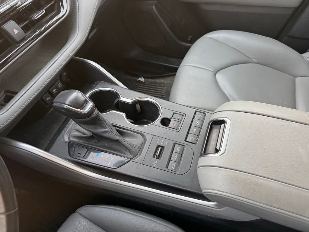 2021 Toyota Highlander XLE AWD