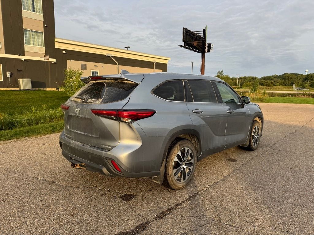 2021 Toyota Highlander XLE AWD