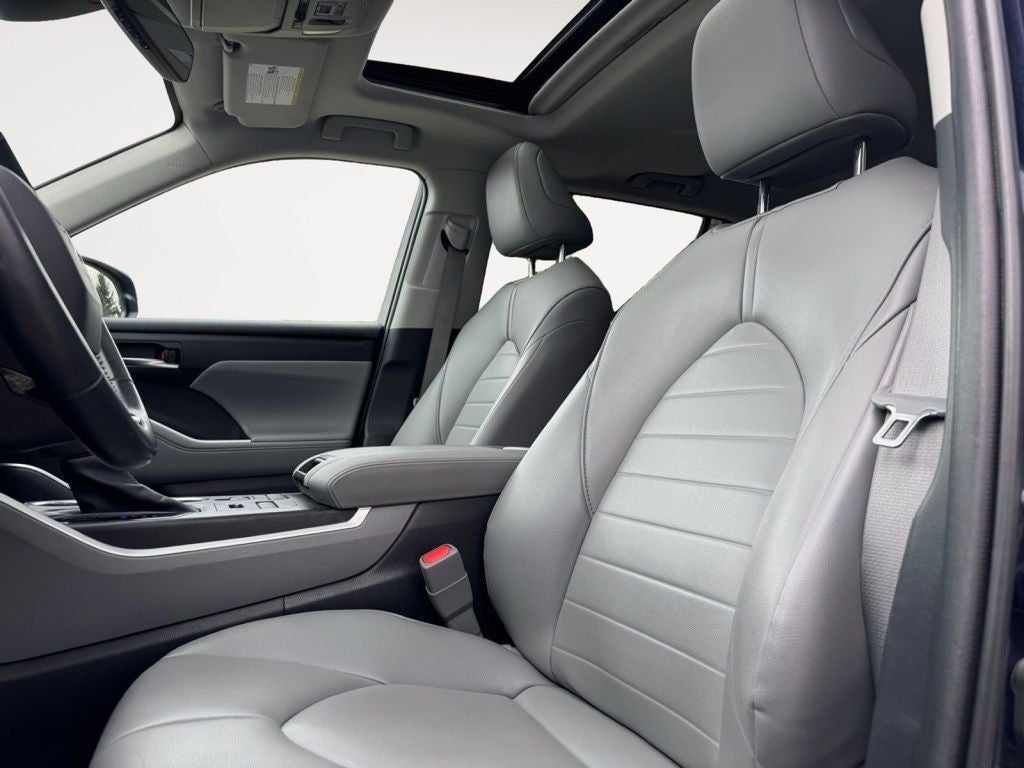 2021 Toyota Highlander XLE AWD