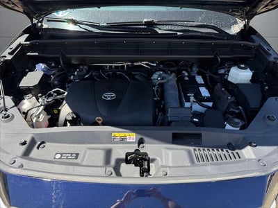2022 Toyota Highlander XLE AWD