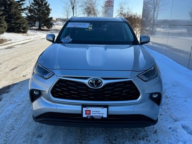 2022 Toyota Highlander XLE AWD